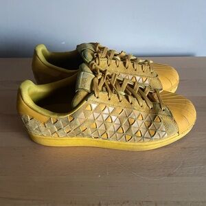 adidas gazelle silver green womens Adidas X Pharrell Superstar Supercolor Pack Yellow Men's Size 5.5